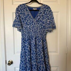 Max Studio Blue and White Floral Casual Dress